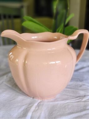 Vintage Mid-Century JOHNSON BROTHERS Rosedawn Light Pink 32oz. Jug